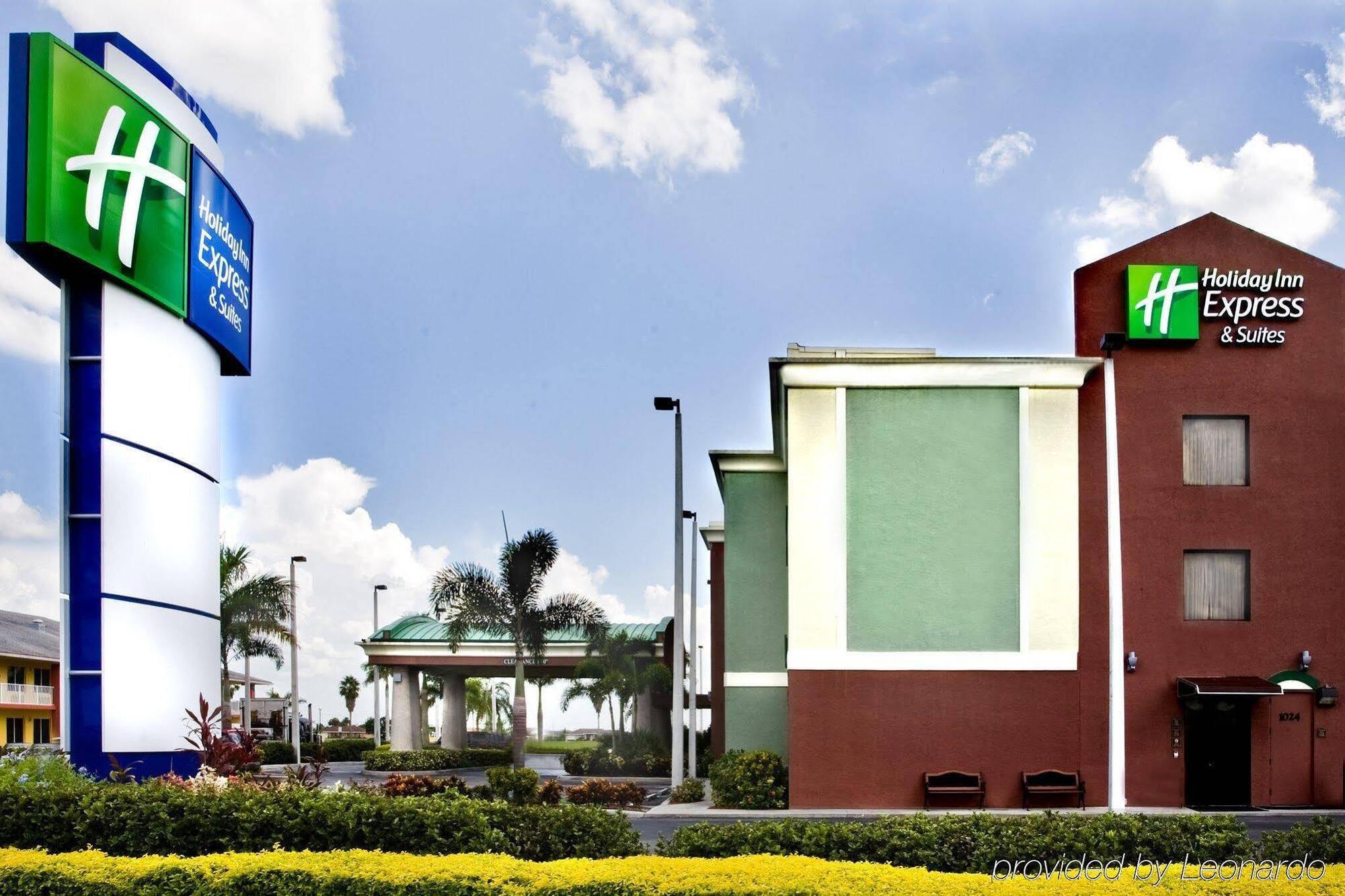 Holiday Inn Express Hotel & Suites Clewiston By Ihg מראה חיצוני תמונה